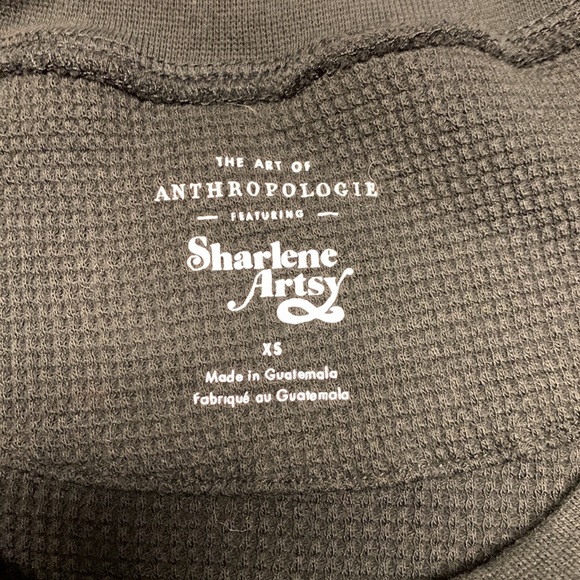 The Art of Anthropologie featuring Sharlene Artsy Long Sleeve Thermal Tee Sz XS - Picture 6 of 7